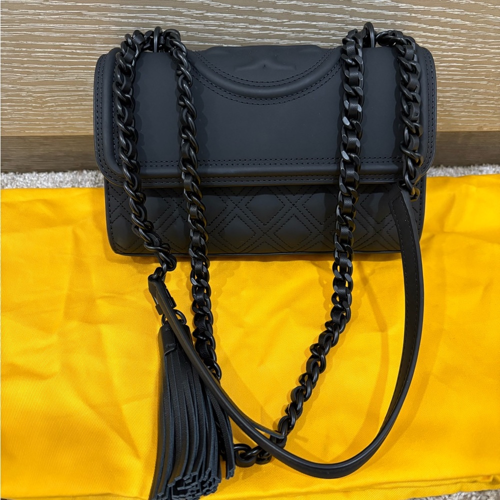 Tory Burch Fleming Small Shoulder Bag Matte Black
